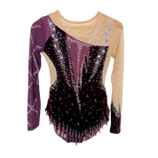 Justaucorps de gymnastique rythmique violet aubergine velours à manches longues asymétriques mesh avec strass cristal AB et jupette à pointes