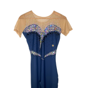 Académique de gymnastique rythmique bleu marine à manches courtes mesh chair avec motif coeur orné de pierres irisées et jambes longues