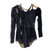 Justaucorps de gymnastique rythmique noir à manches longues mesh avec bretelles entrelacées, strass noirs et pierres taillées cristal AB